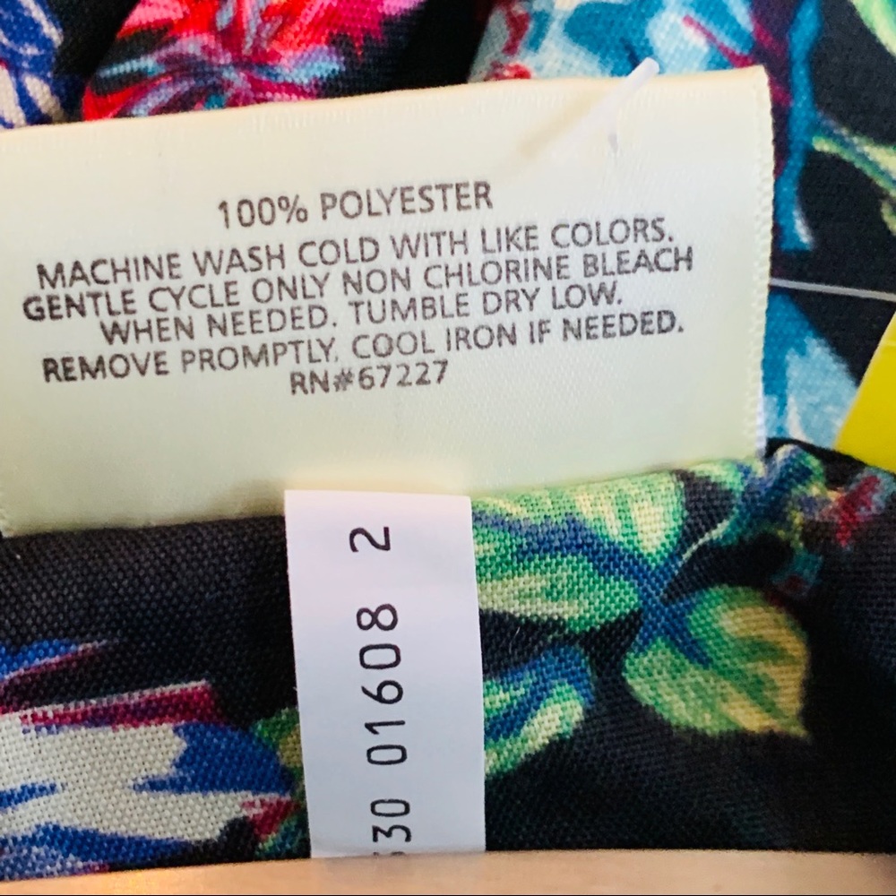 Bobbie & Brooks Floral Pajama Top Size OSFM - Picture 7 of 8